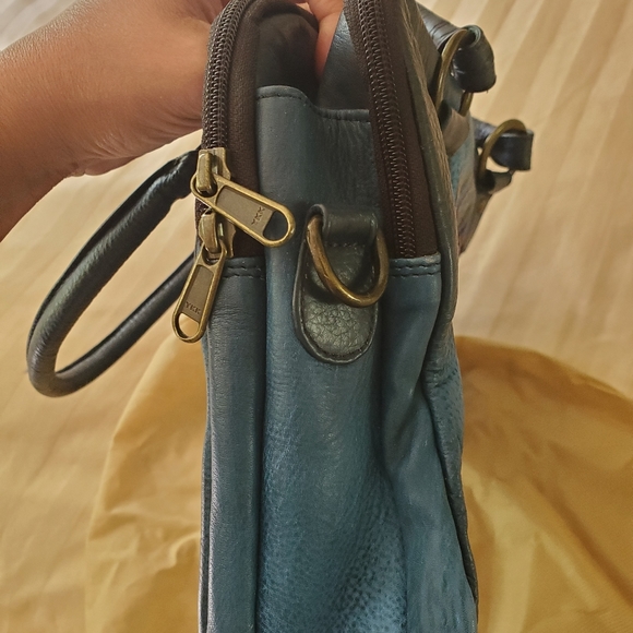 Anuschka Leather Purse - Picture 13 of 14